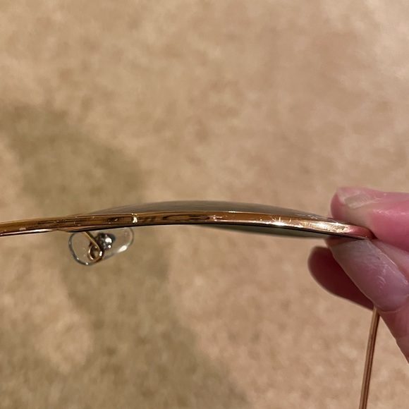 Ray-Ban Gold Aviator Sunglasses - Picture 10 of 16